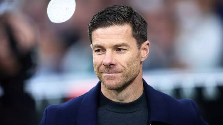 Liverpool Manager Odds Shift as Xabi Alonso Emerges as Favourite Amid Arne Slot Pressure